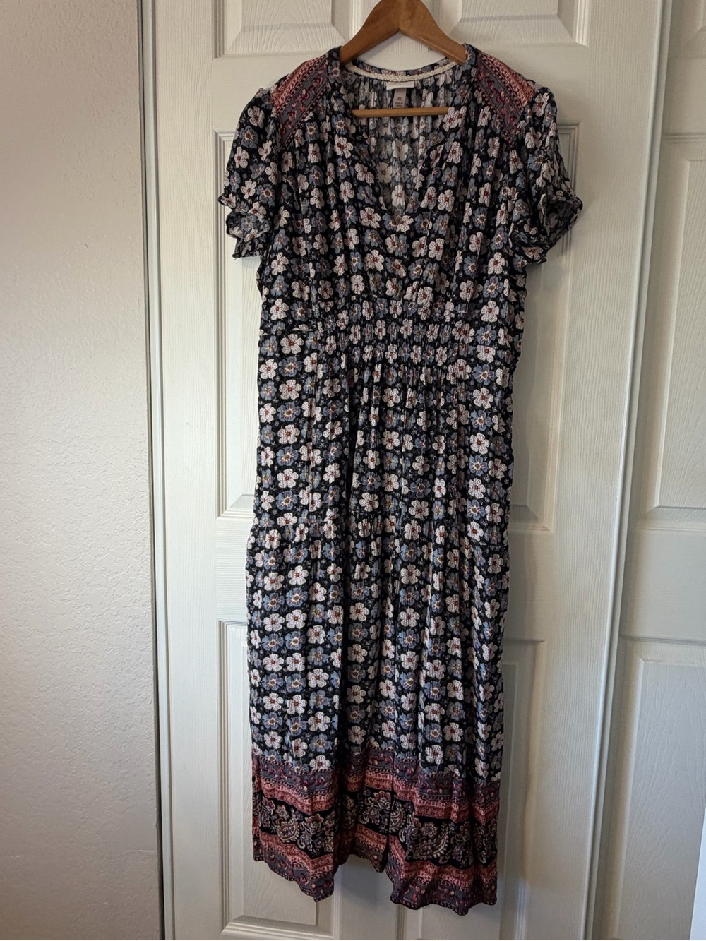 Knox Rose XL Floral Boho Maxi Dress Smocked Waist Paisley Border Short Sleeve